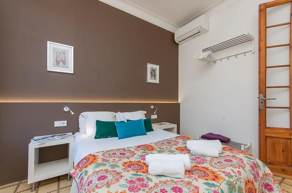 Weflating Sant Antoni Market Apartment Barcelona