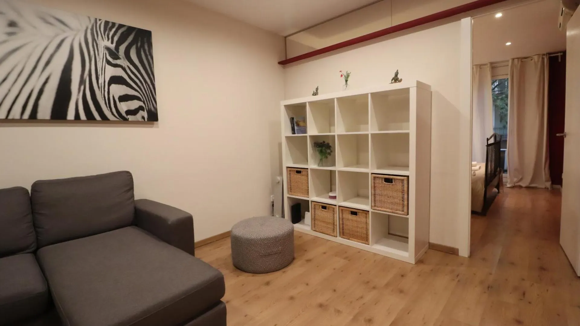Weflating Sant Antoni Market Apartment Barcelona
