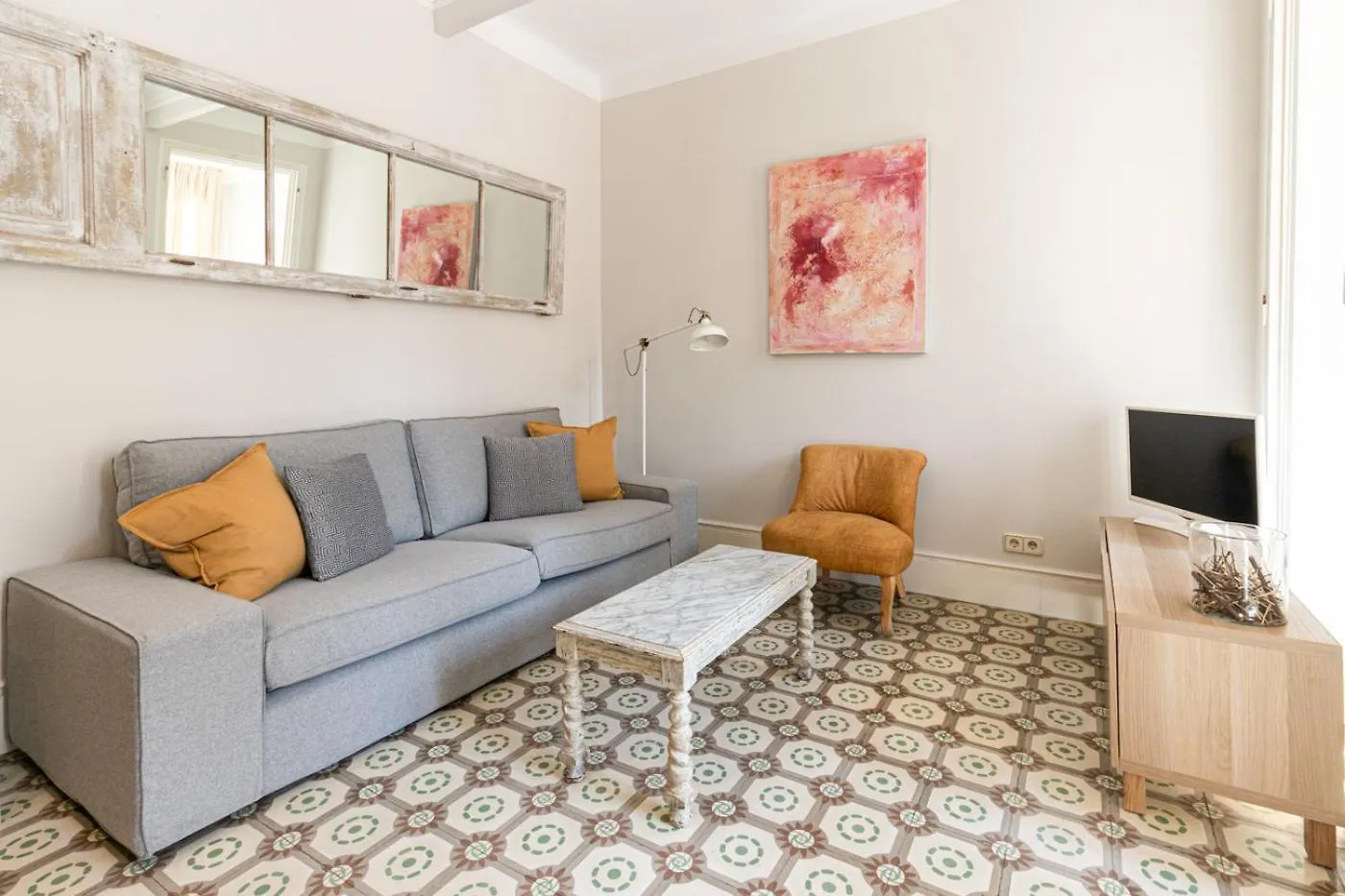 Weflating Sant Antoni Market Apartment Barcelona